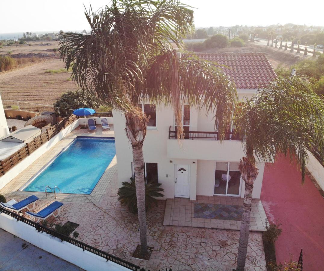 Sunset Pearl Holiday Villa Agia Napa Buitenkant foto